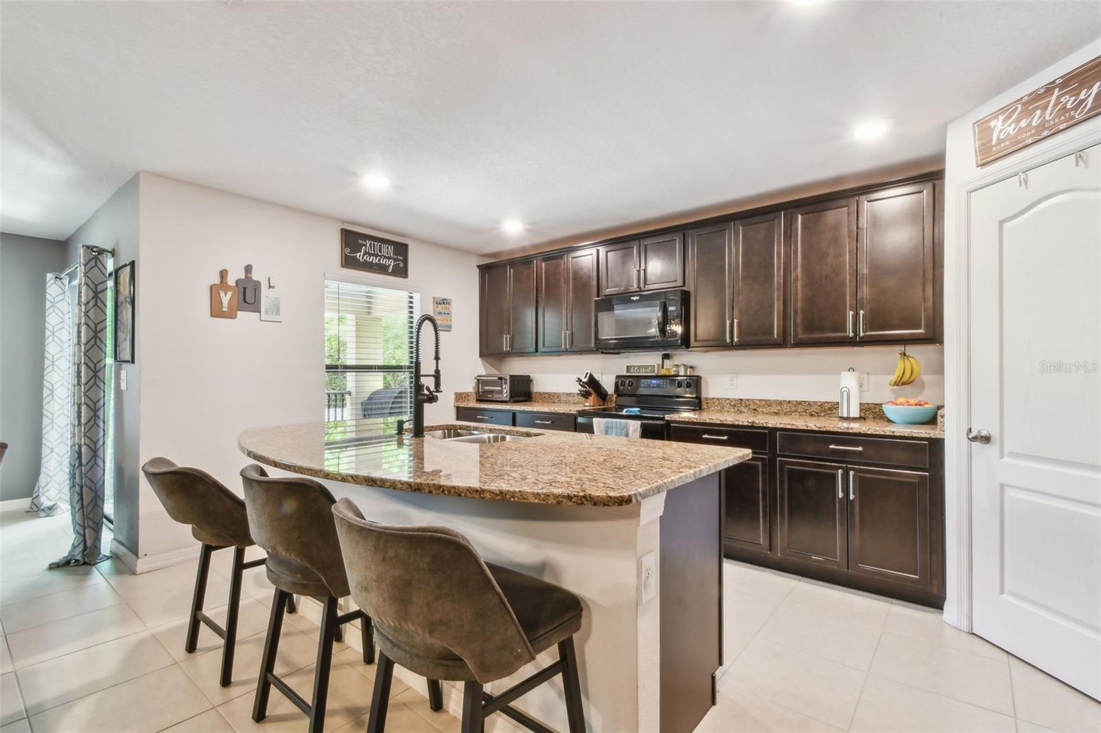 Kitchen - 3rd pic