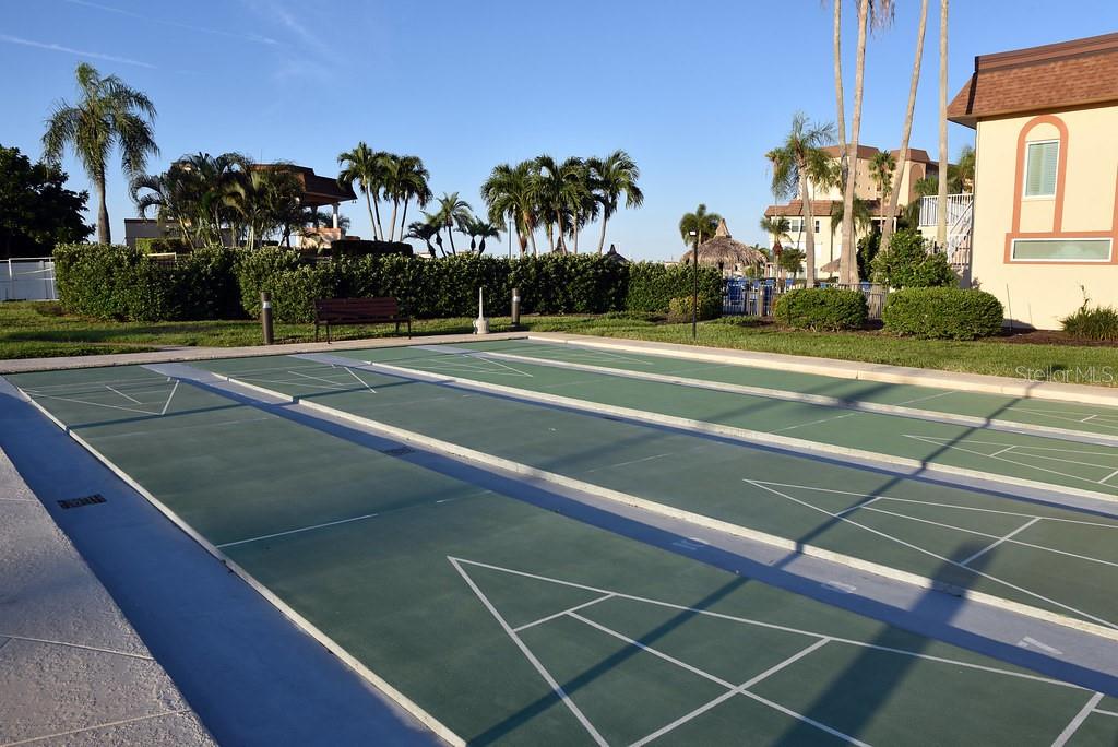 Shuffle Board