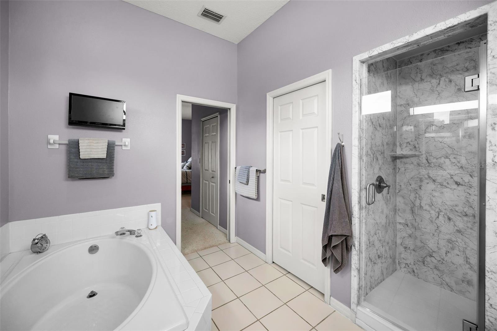 Separate Shower & Bath Tub