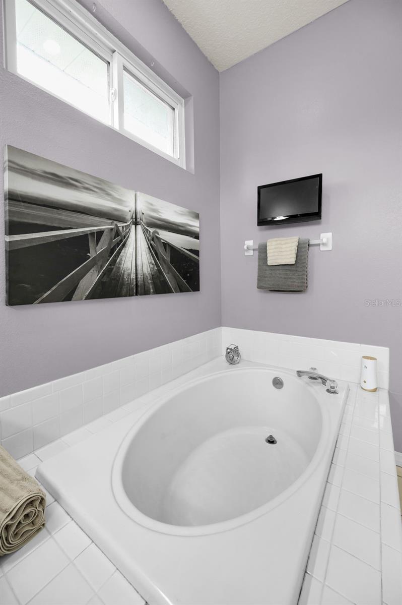Garden Tub