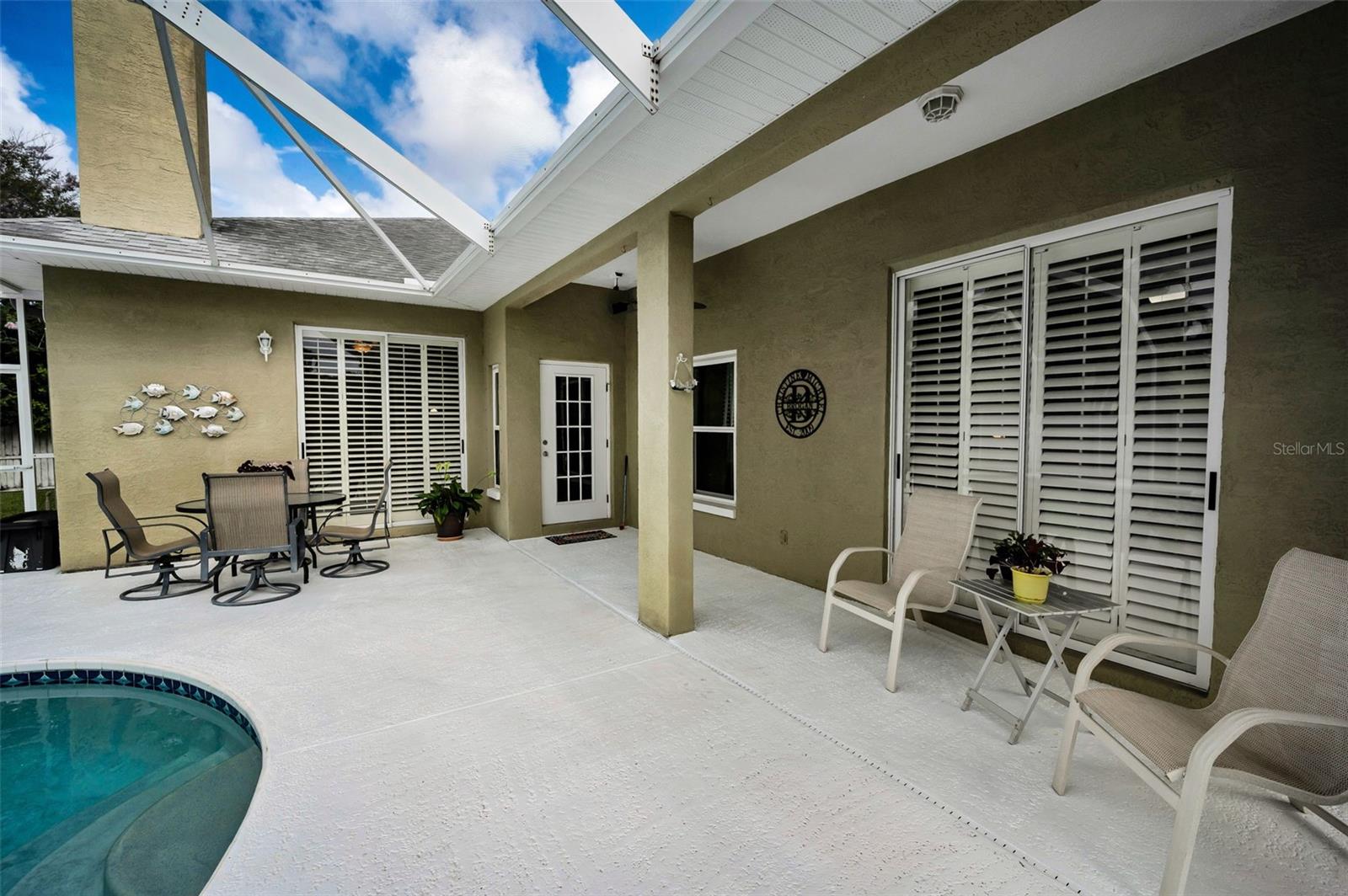 Lanai & Pool Deck