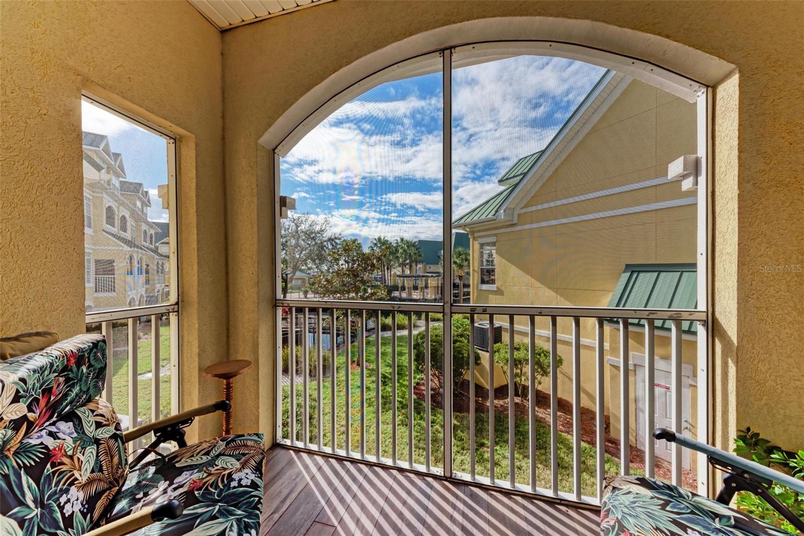 screened in balcony