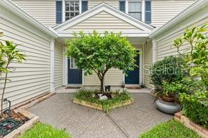 Front door/left door