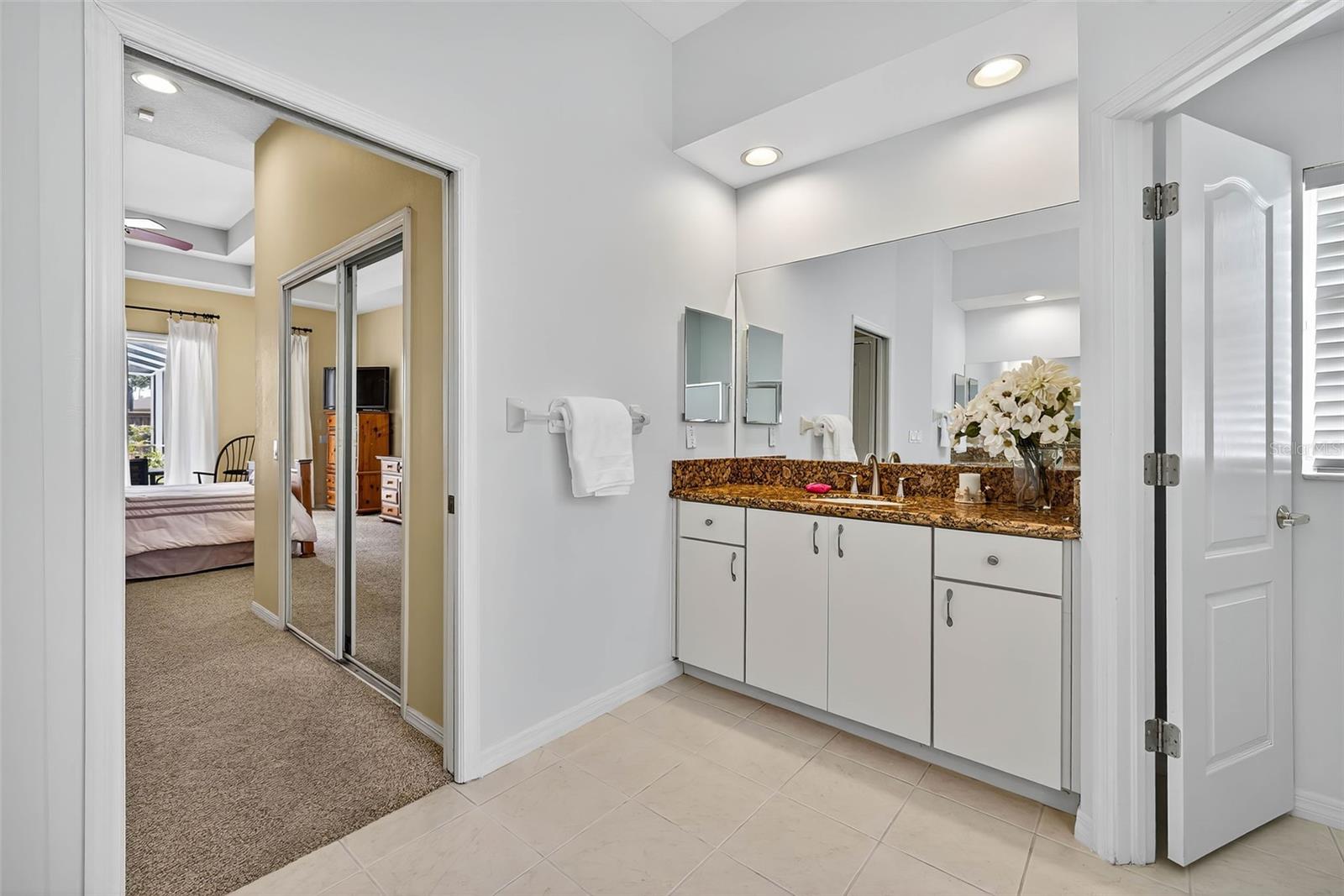 Primary bath