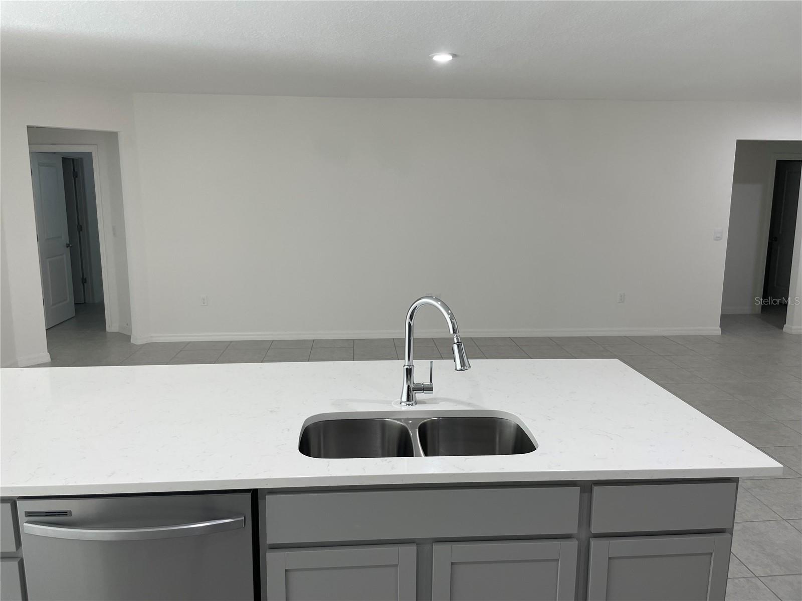 Kitchen with Spacious Island