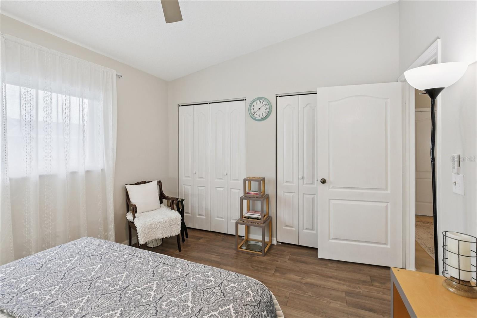 Guest bedroom