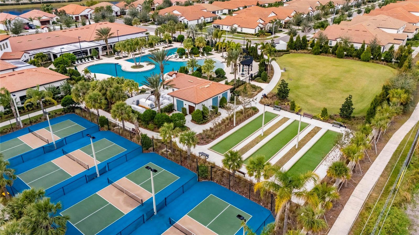 Medley Club and Amenities