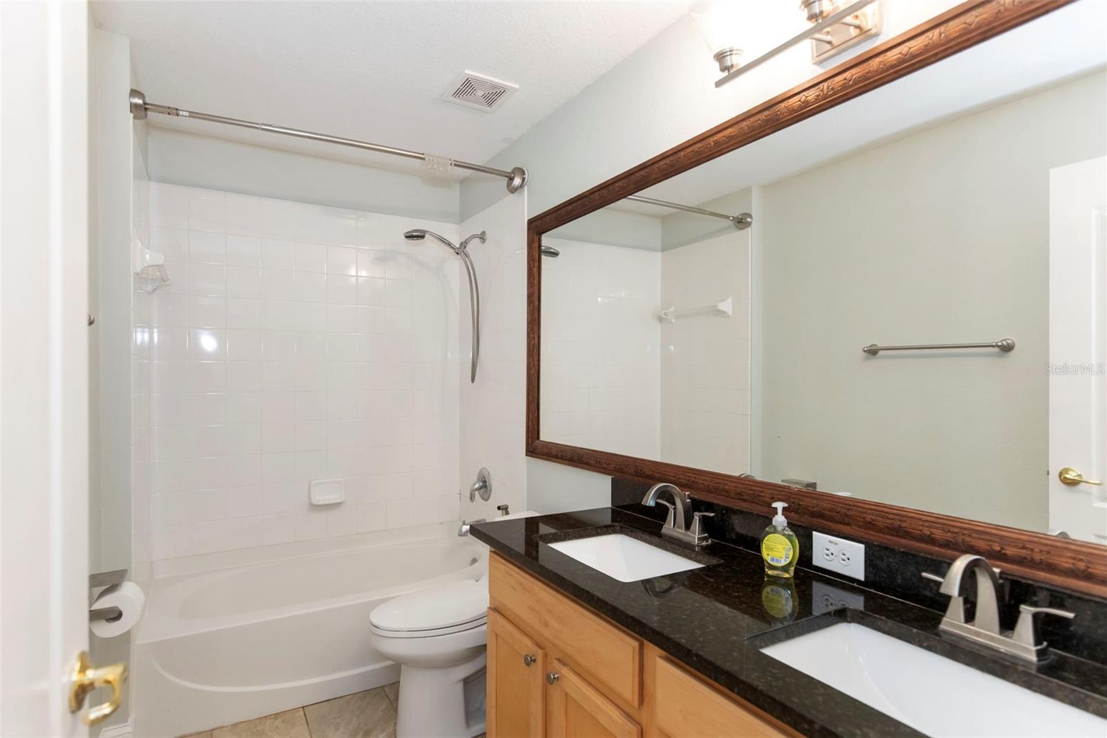 Bathroom2