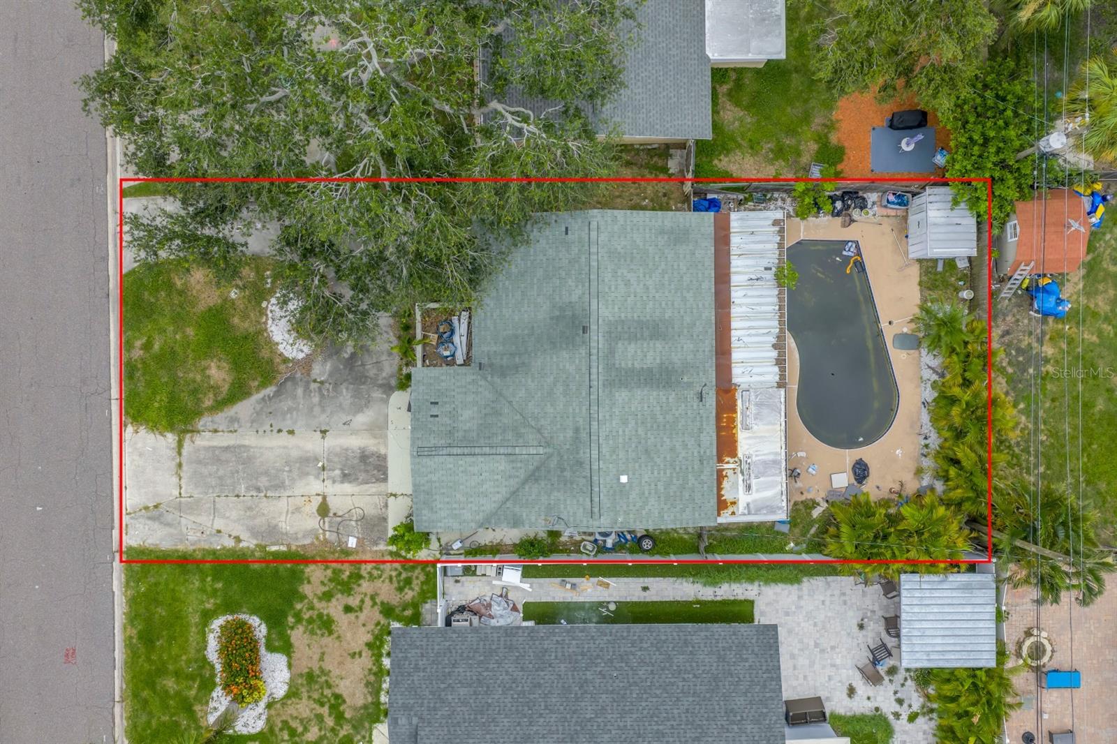 Great Lot Ready for Redevelopment