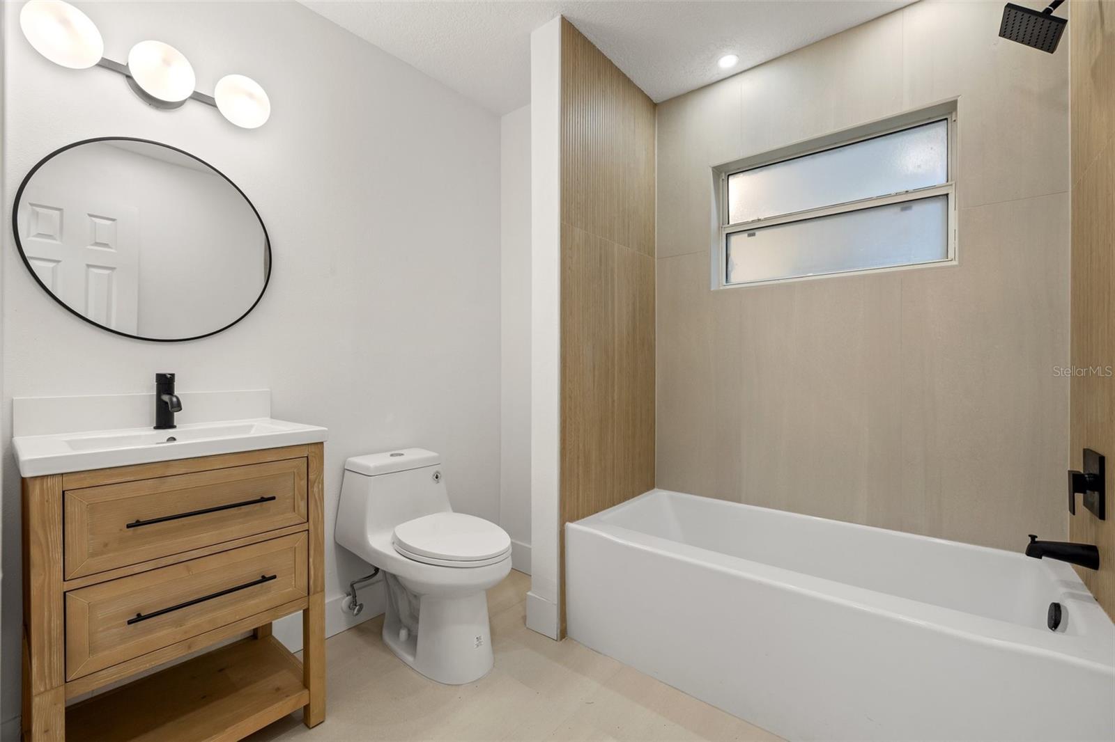 Guest Bath 1