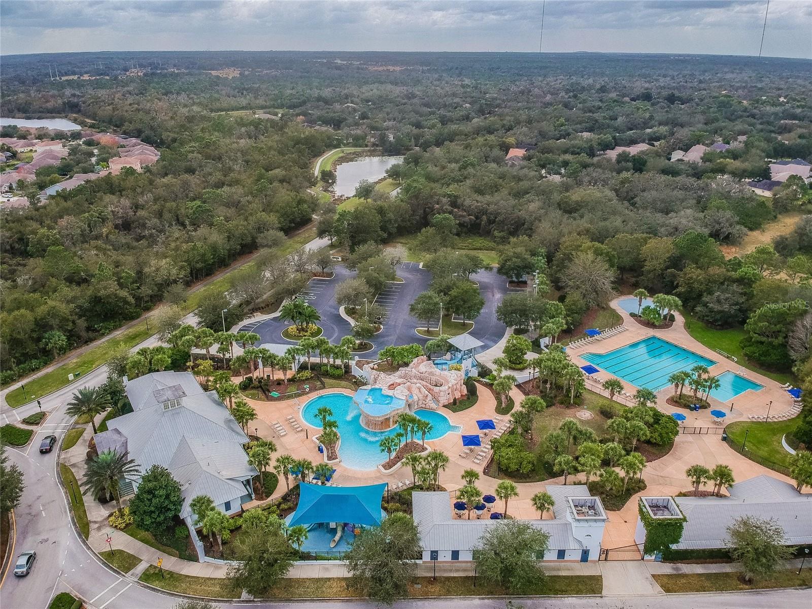 FishHawk AQUATIC CENTER