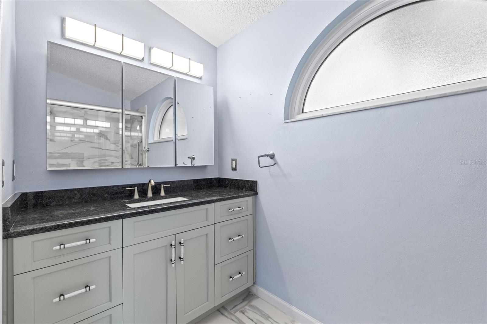 master bathroom 5x11