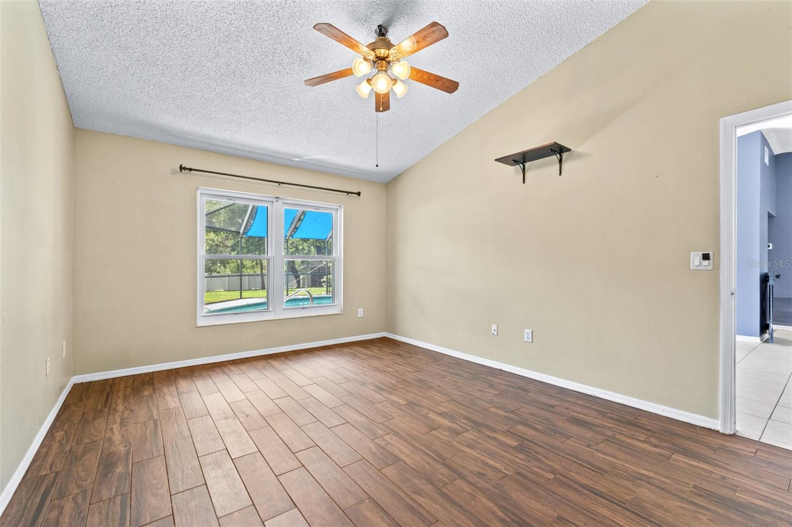 Master bedroom 19x12