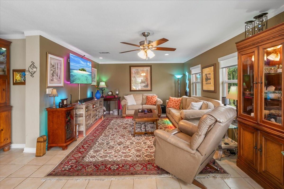 Second living room