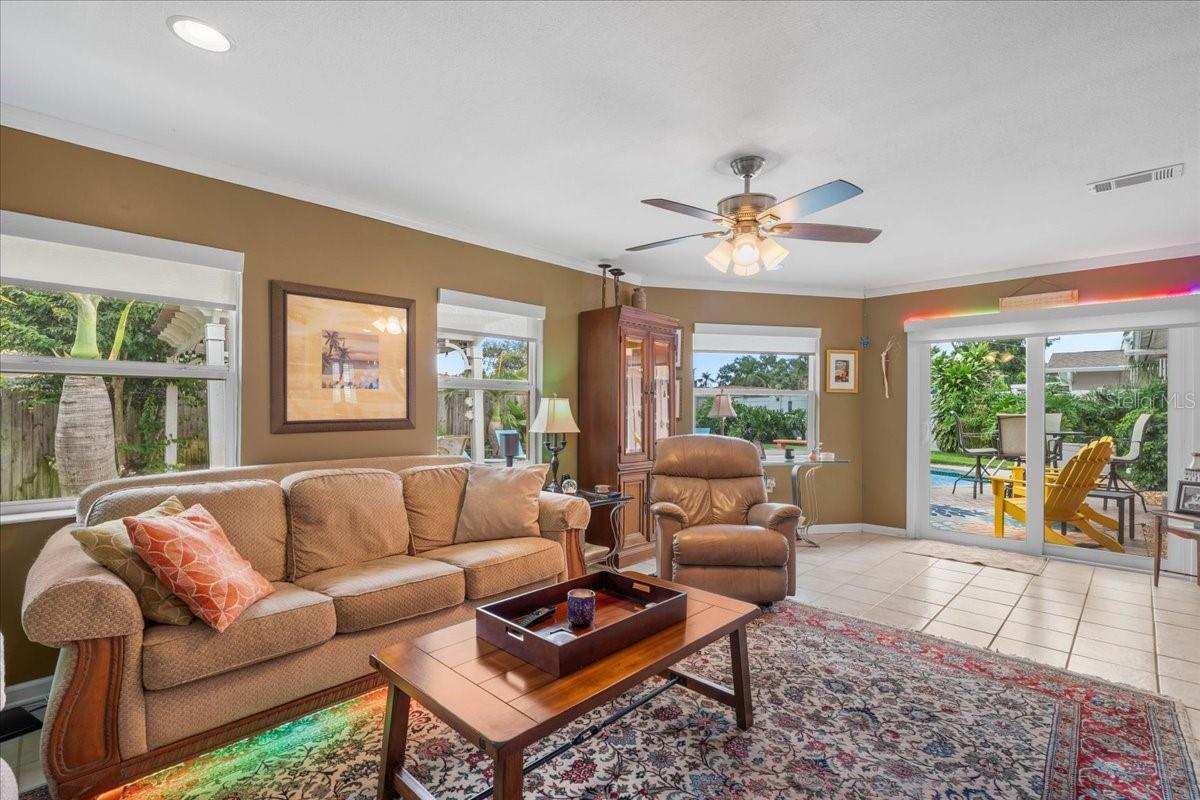 Second living room