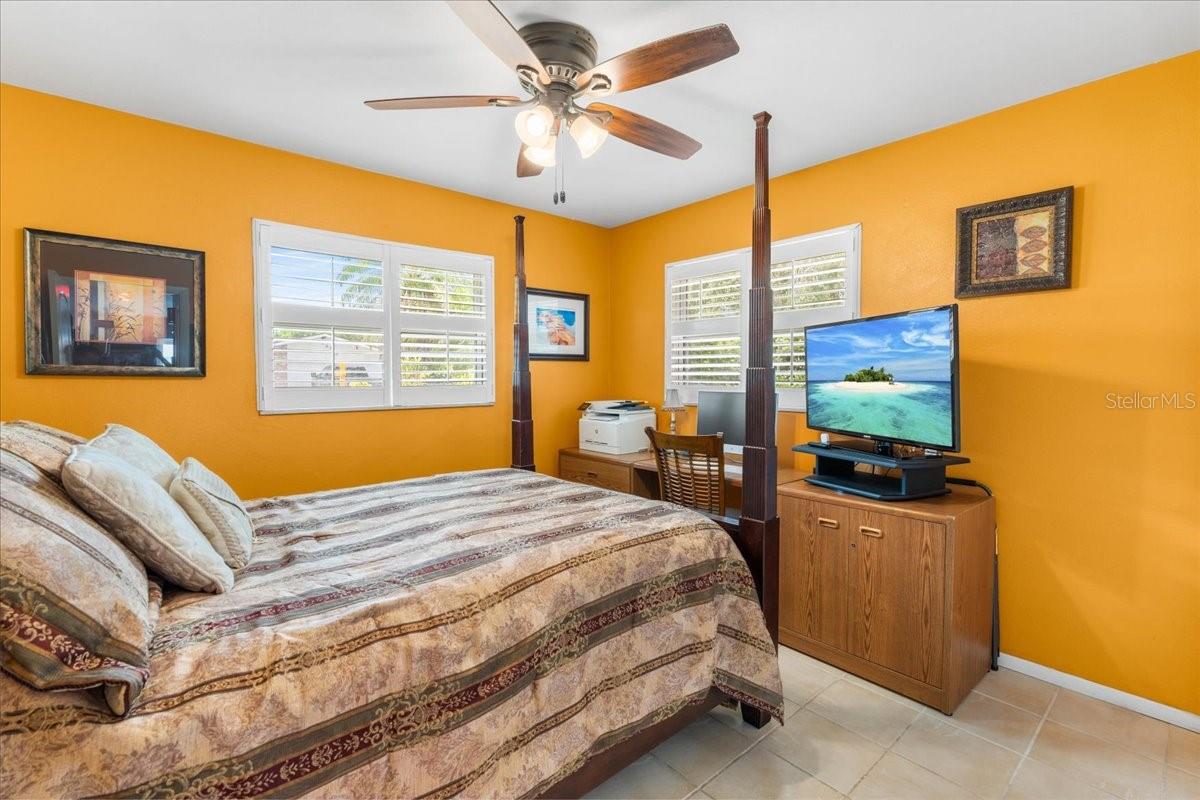 2nd Bedroom
