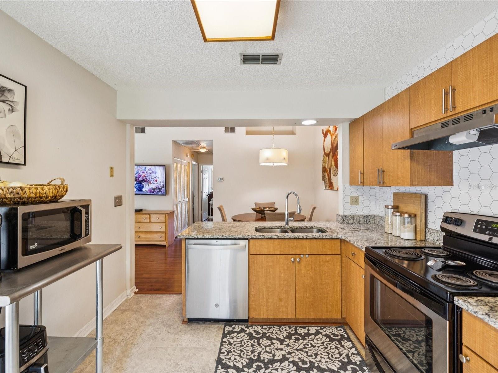 Stainless appliances