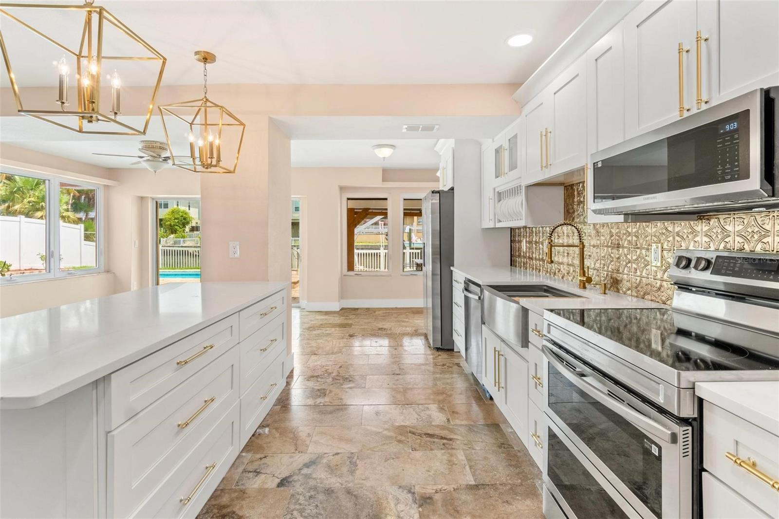 Large Kitchen