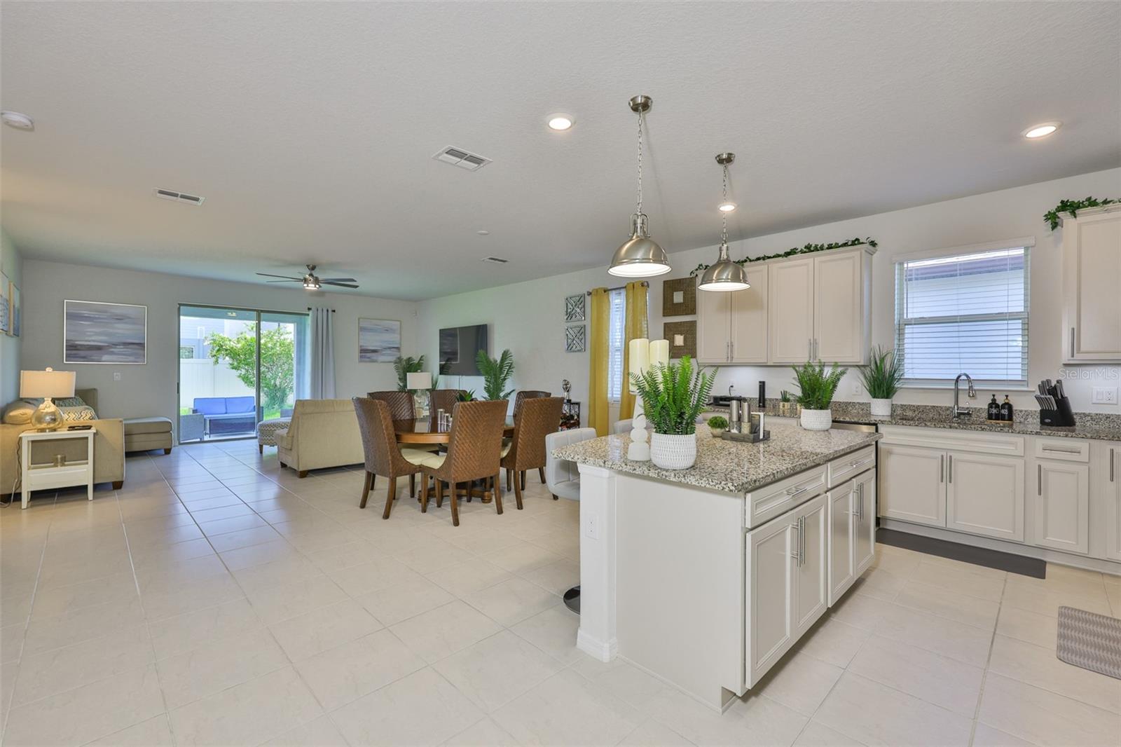 KITCHEN, DINING AND LIVING ROOM OPEN CONCEPT HOME.