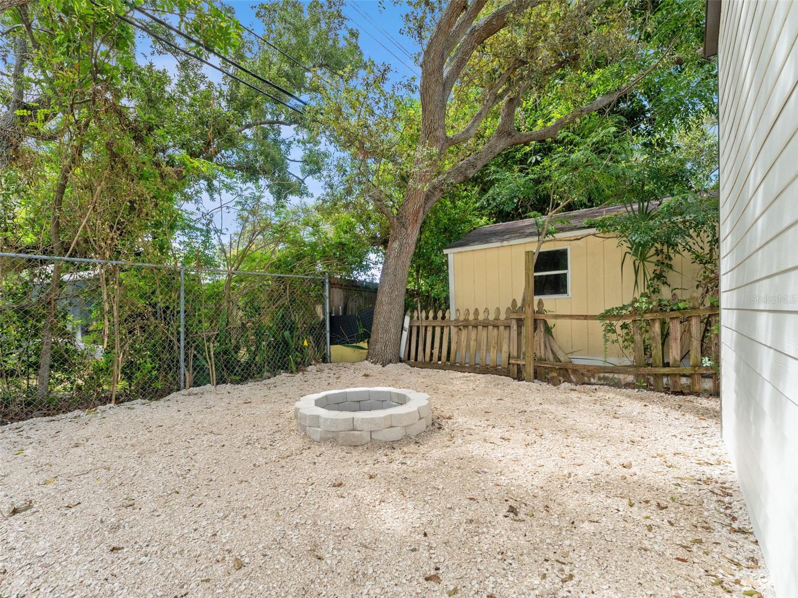 Firepit