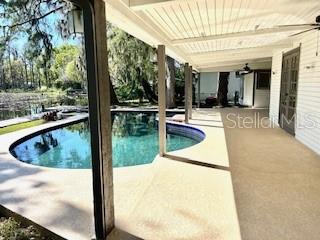 Lanai/Pool