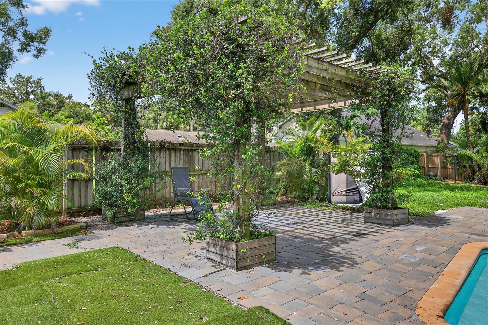 Exterior - Pergola