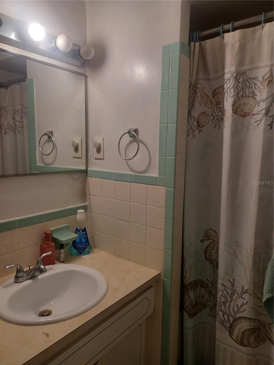 W7876992