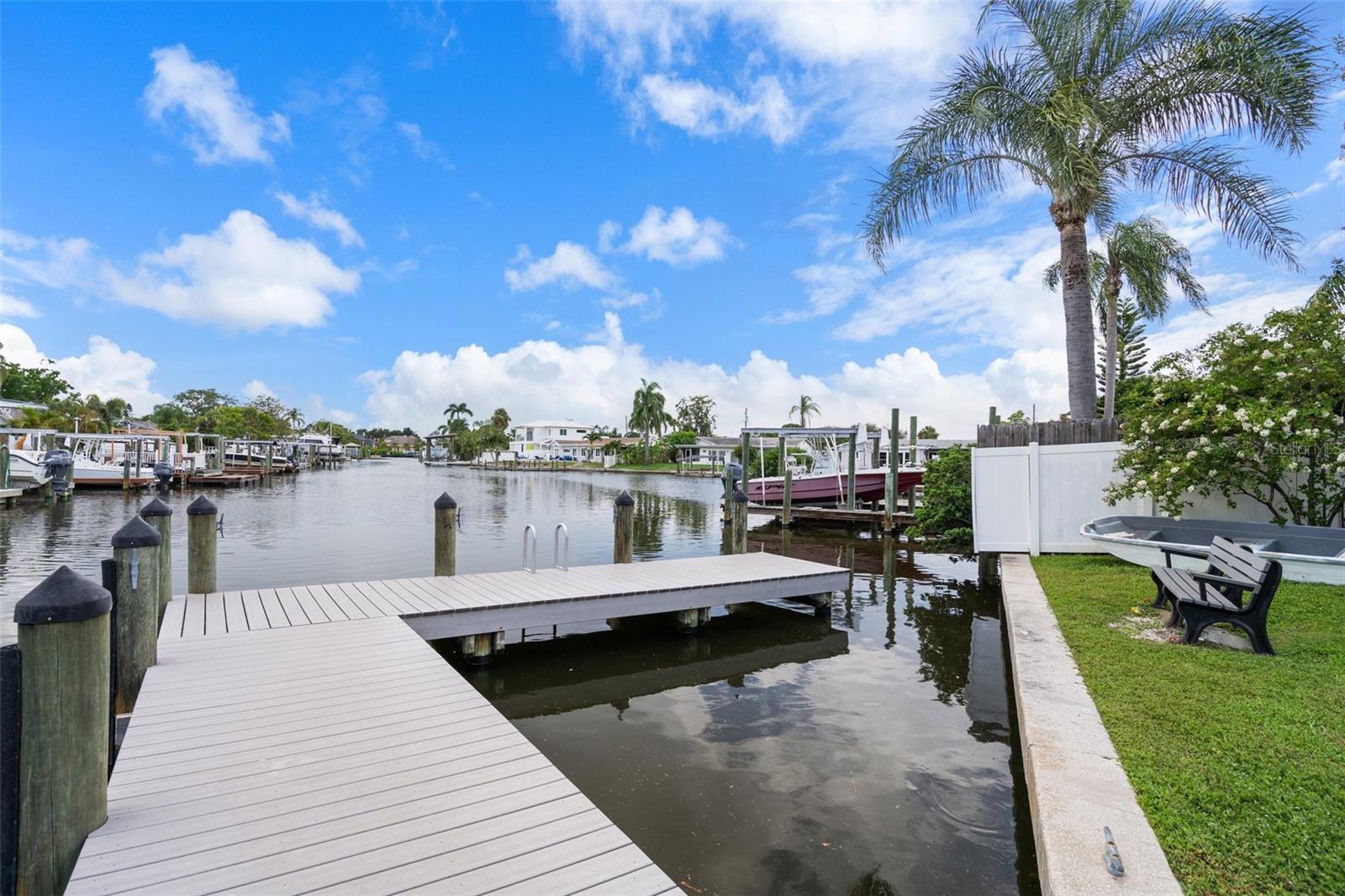 Community boat ramp
