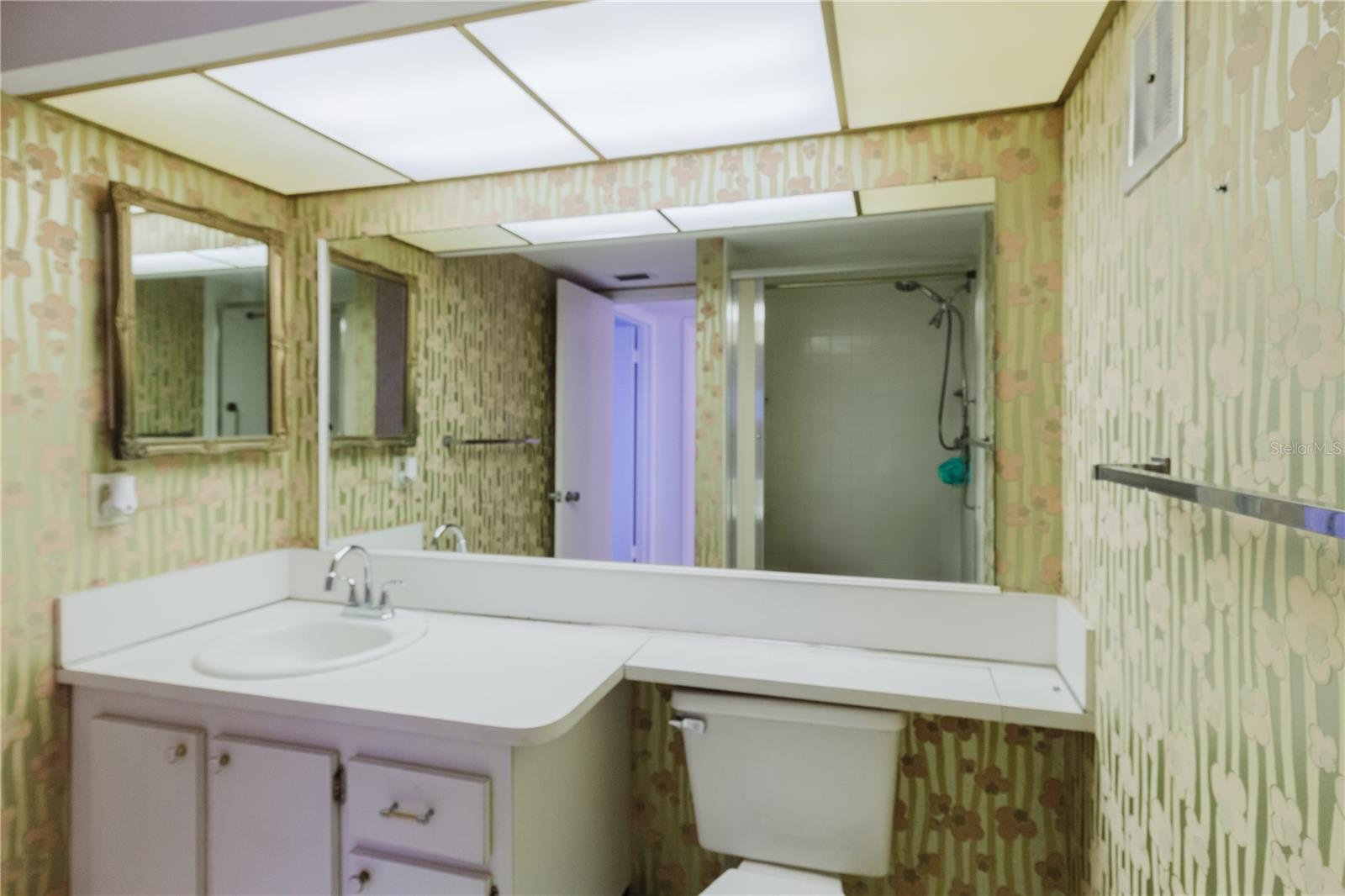 Bathroom 2