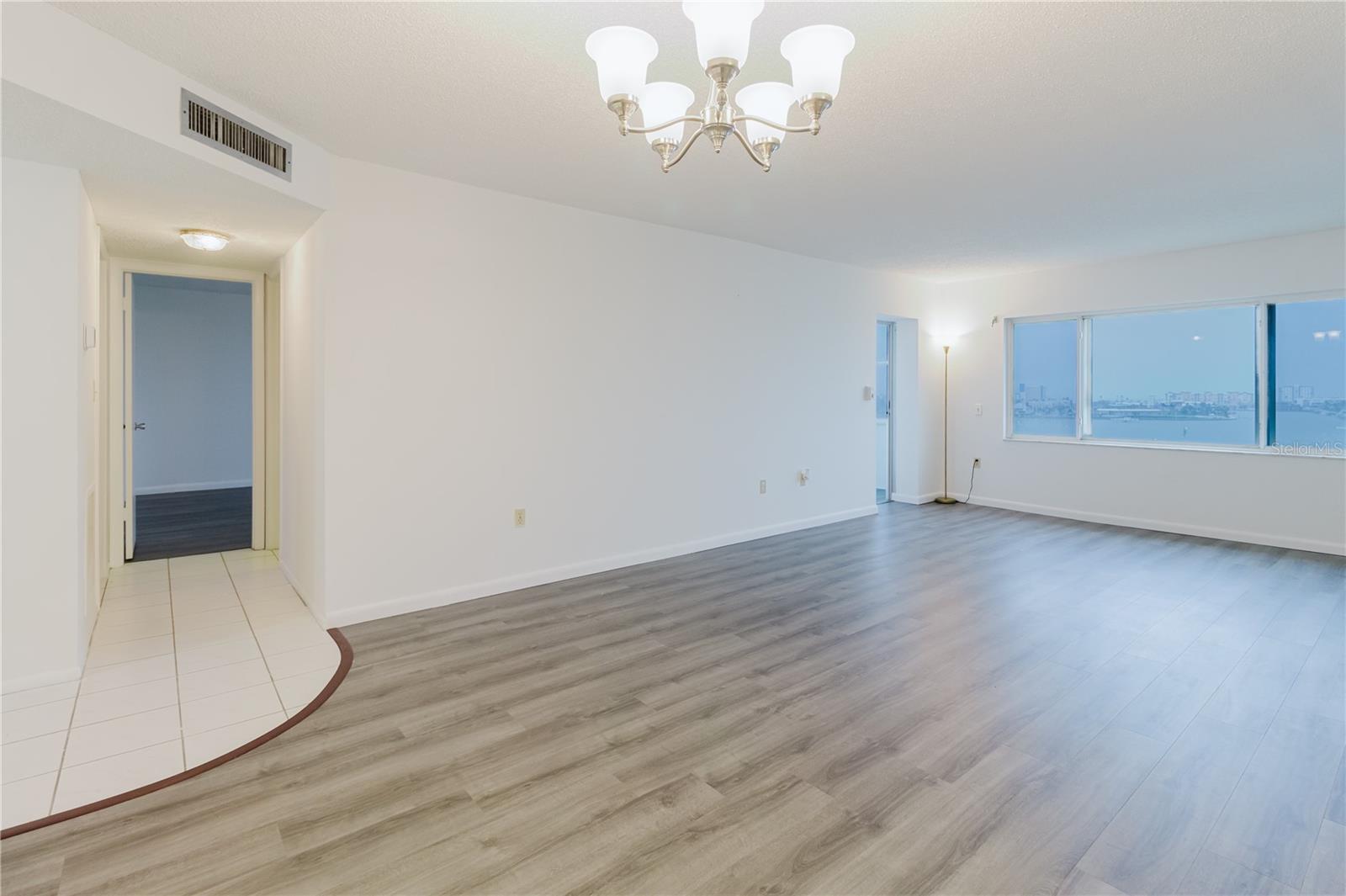 Living Room/Dining Room
