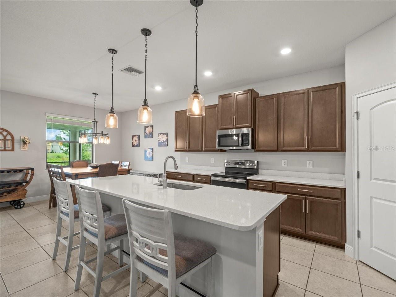 Large Island in the Kitchen