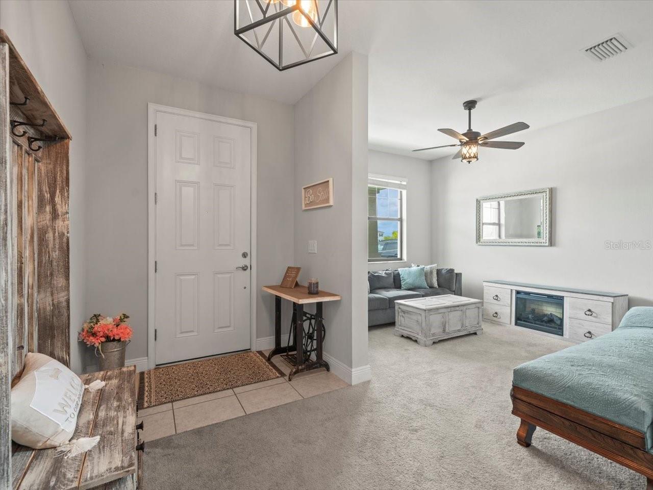 Entryway / Den