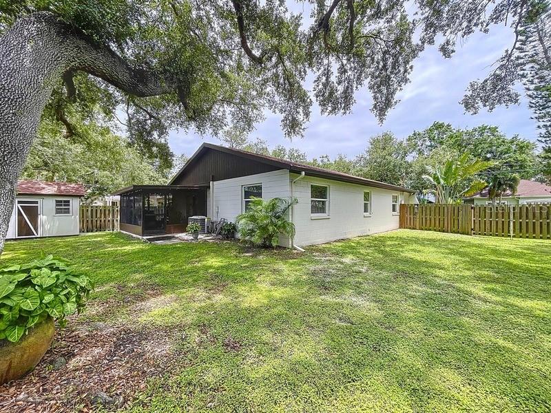 Huge back/side yard
