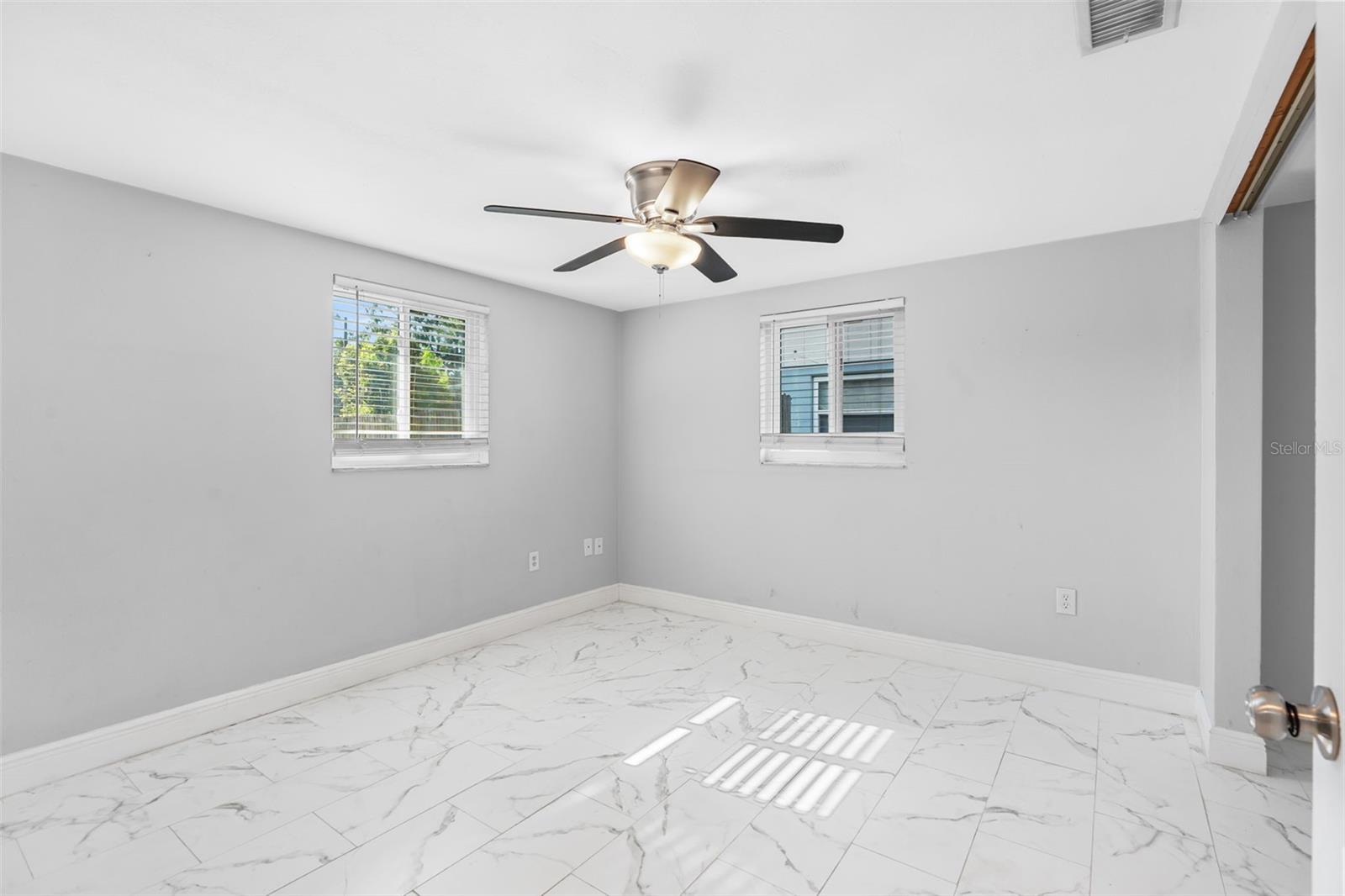 G5099159