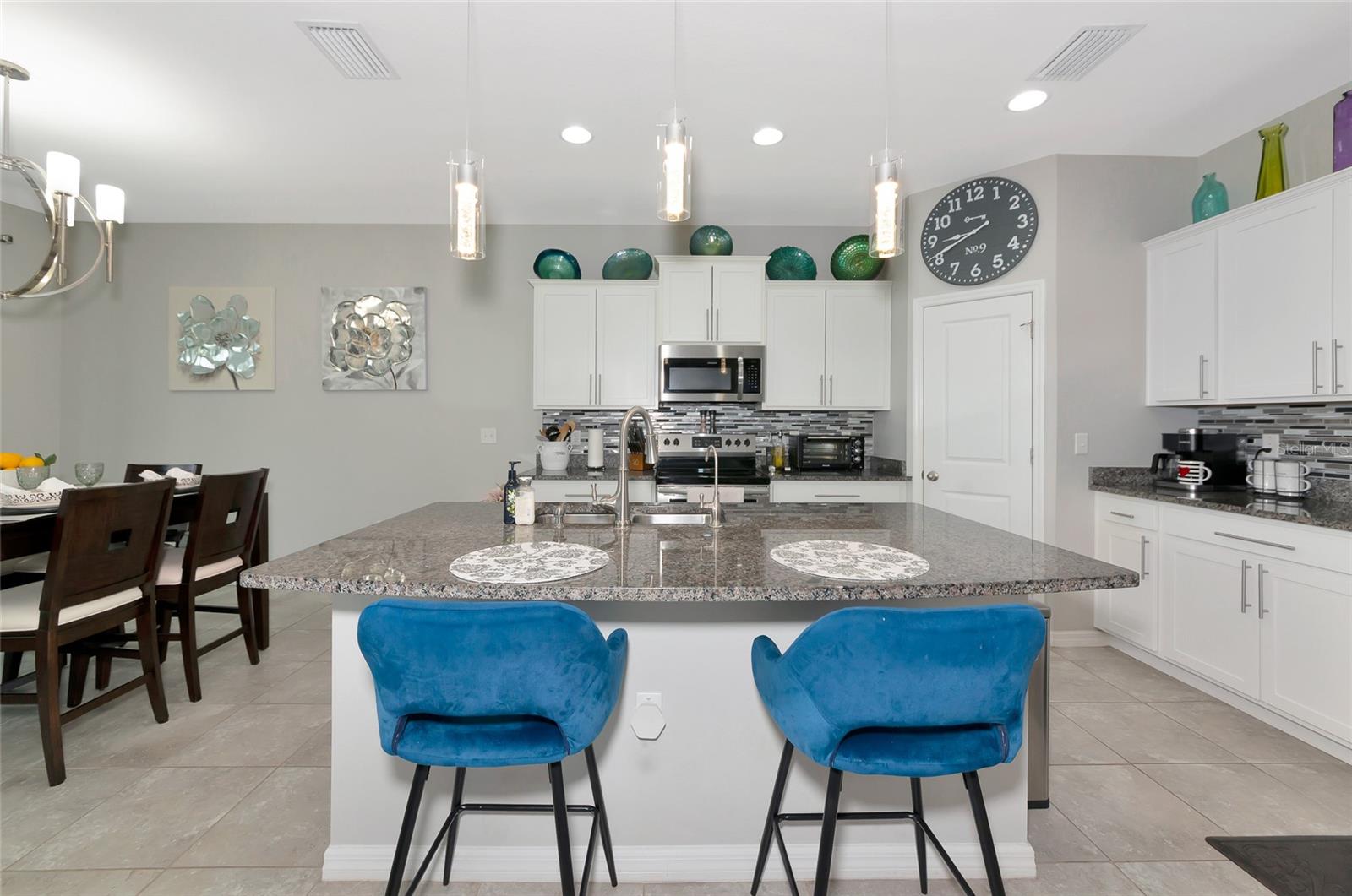Kitchen island and breakfast bar