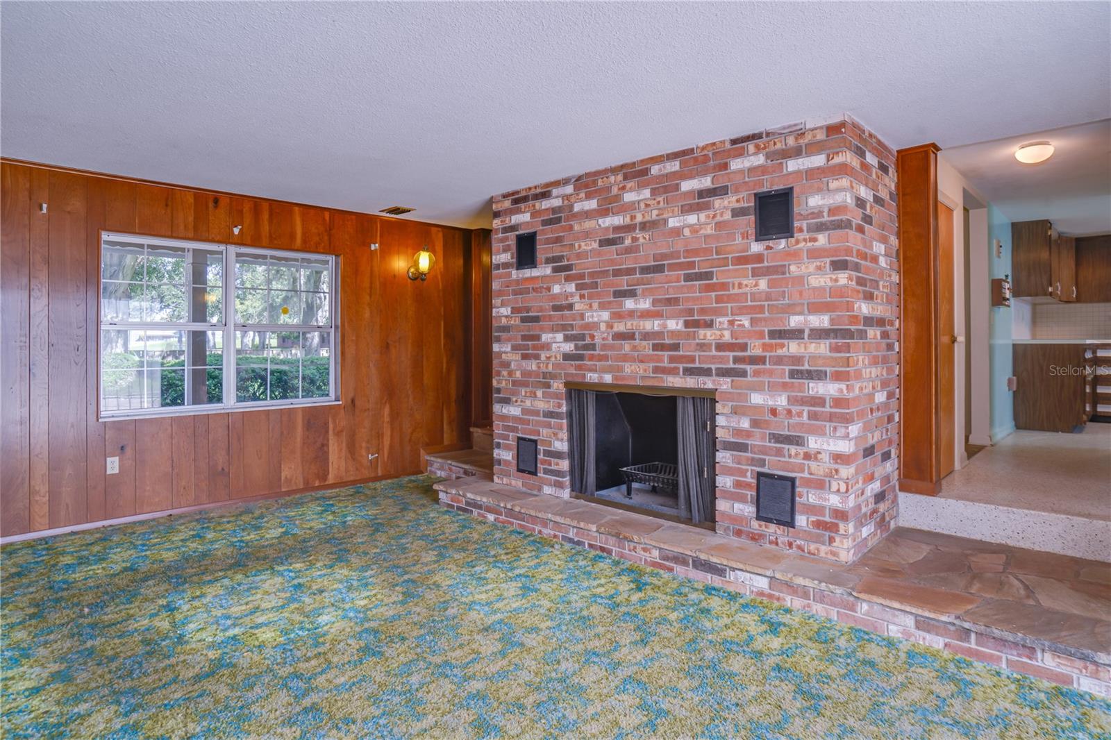 Step down bonus room