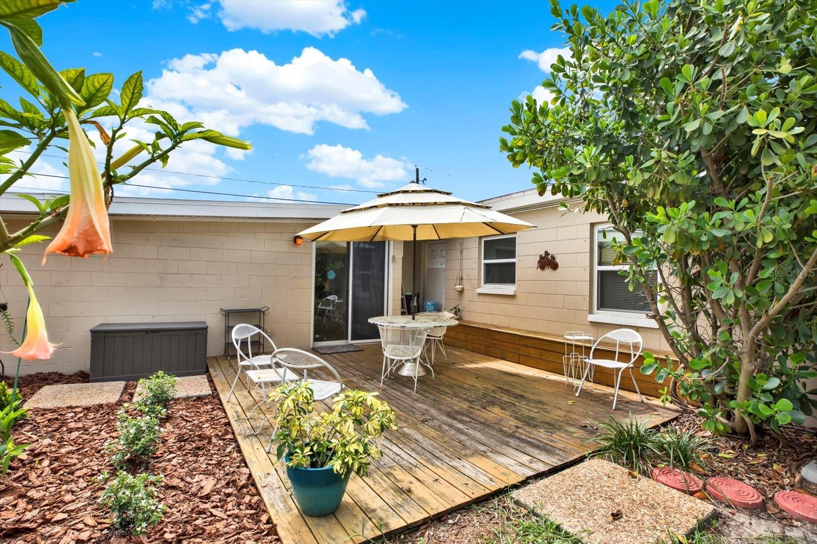 Outdoor Deck