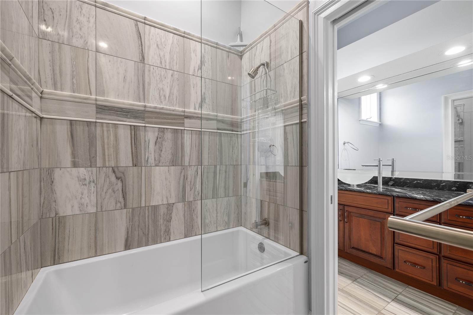 upstairs Guest bath