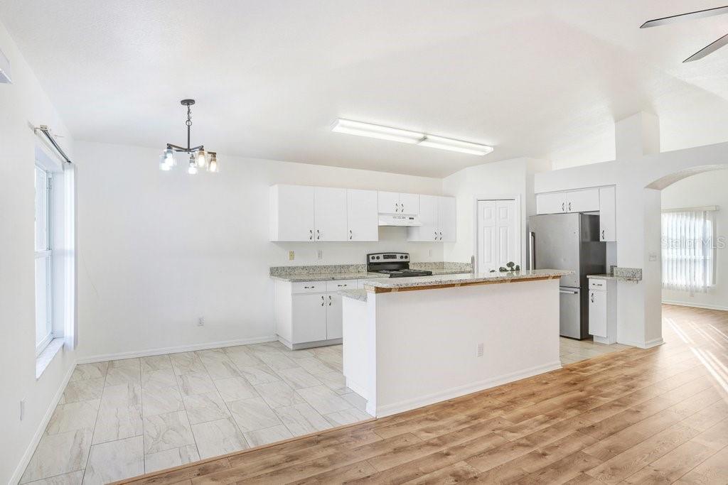 Kitchen with breakfast nook