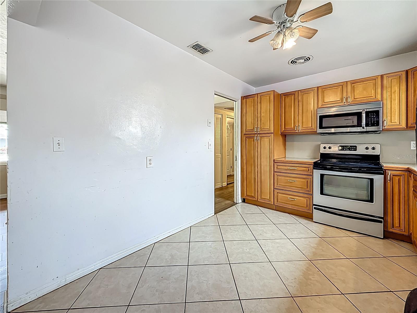 1700 63rd St N, Saint Petersburg, FL 33710