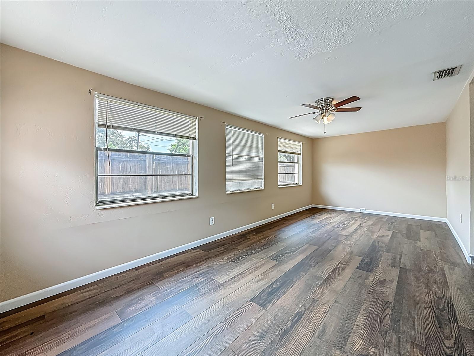 1700 63rd St N, Saint Petersburg, FL 33710