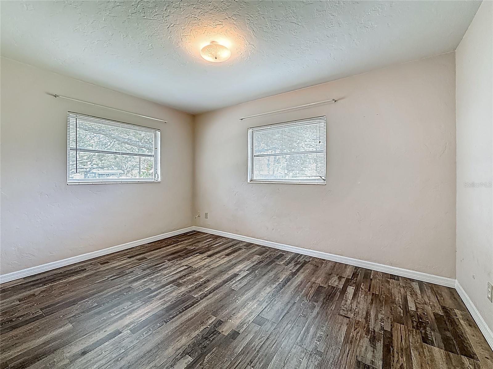 1700 63rd St N, Saint Petersburg, FL 33710