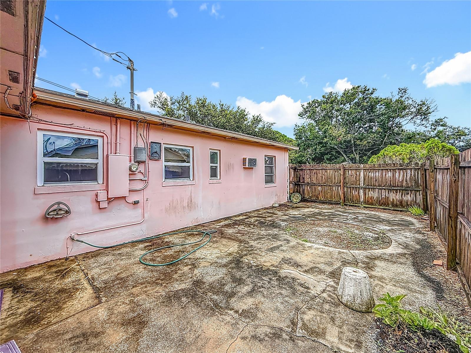 1700 63rd St N, Saint Petersburg, FL 33710