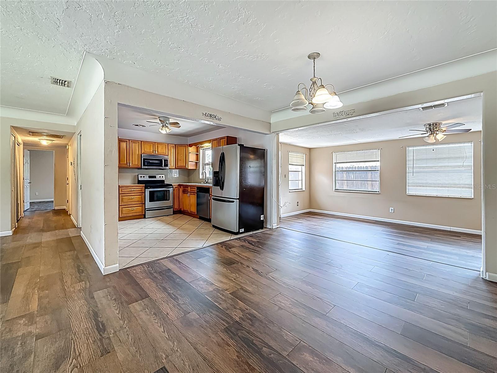 1700 63rd St N, Saint Petersburg, FL 33710