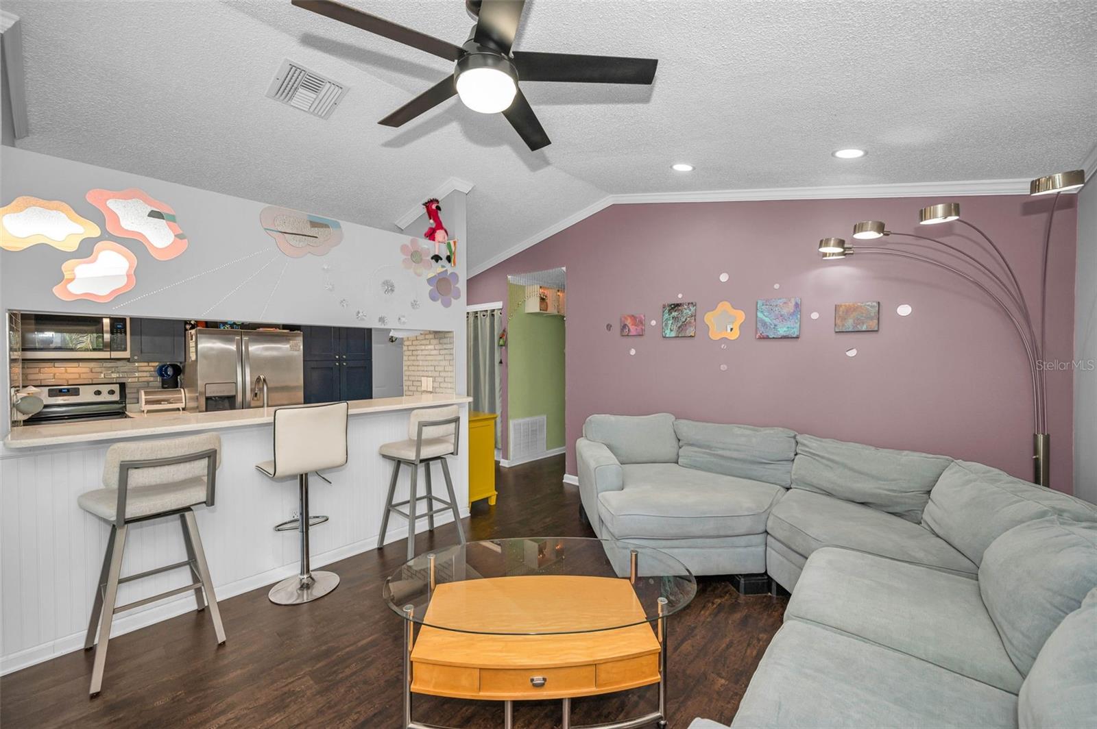 Great room with pass thru to the Kitchen