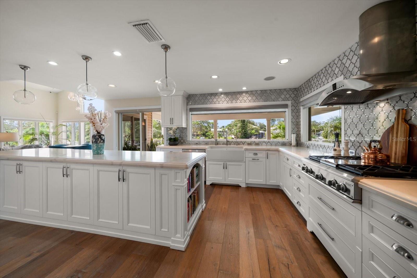 Gourmet Kitchen