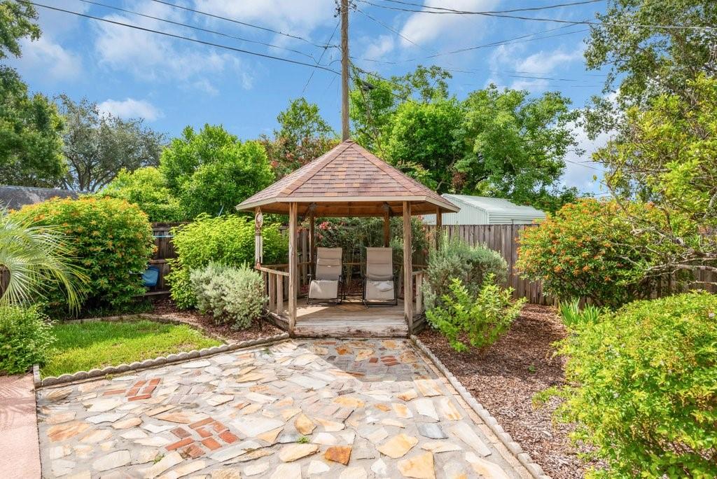 Pretty gazebo in backyard