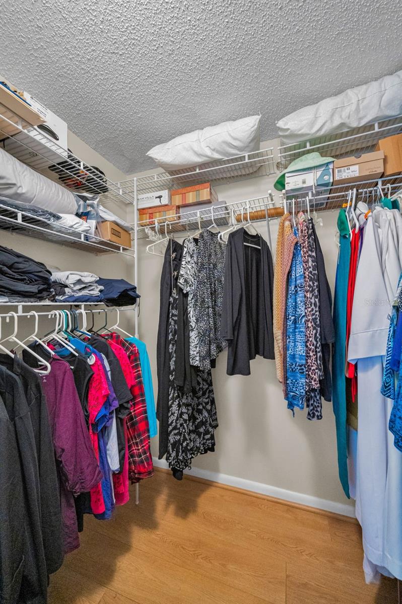 Walk in closet