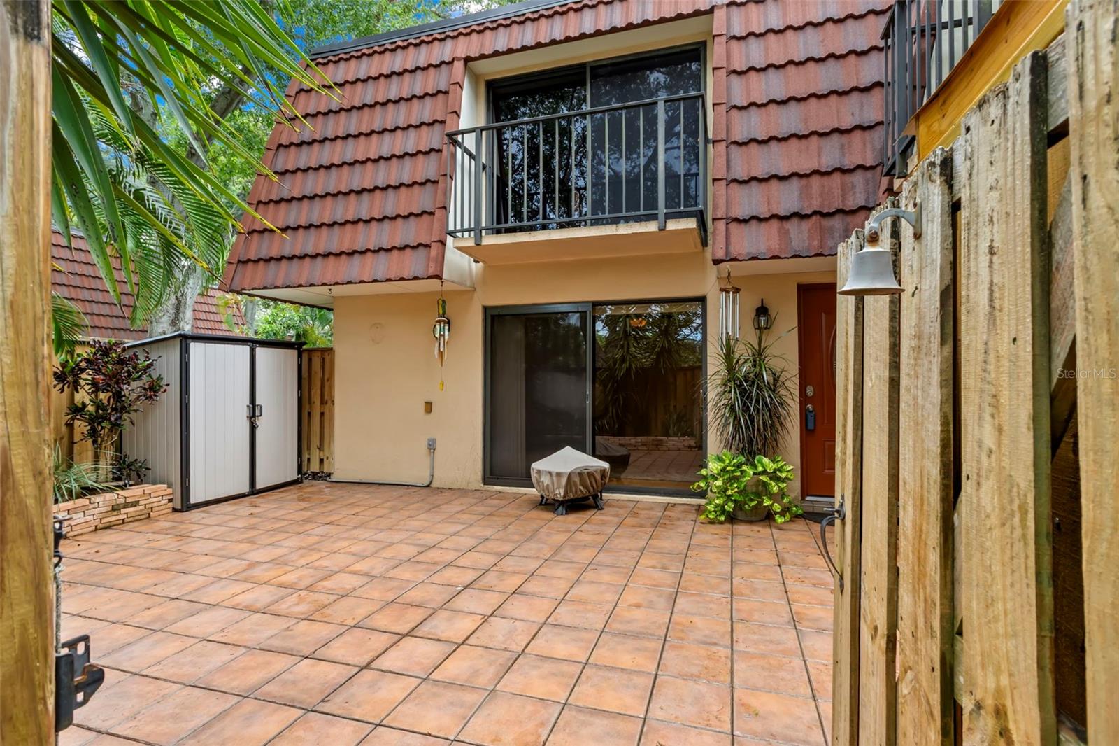 Private courtyard