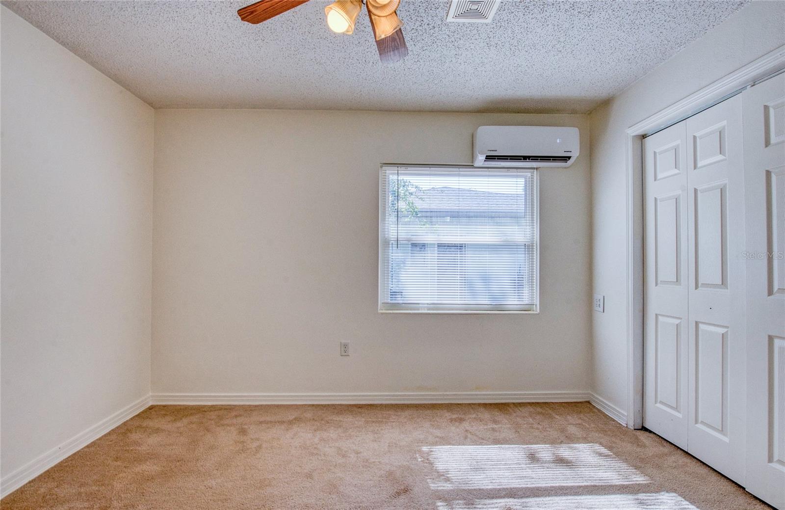 Bedroom 2 (2)
